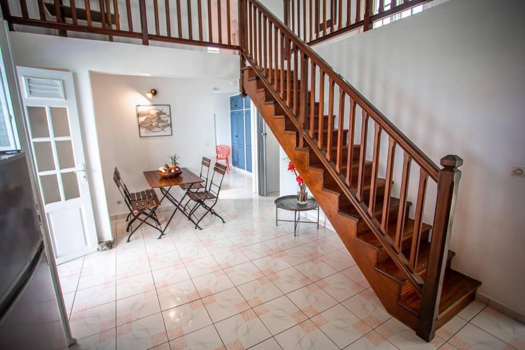 Vwe Moun Bay Apartment Deshaies Exterior photo