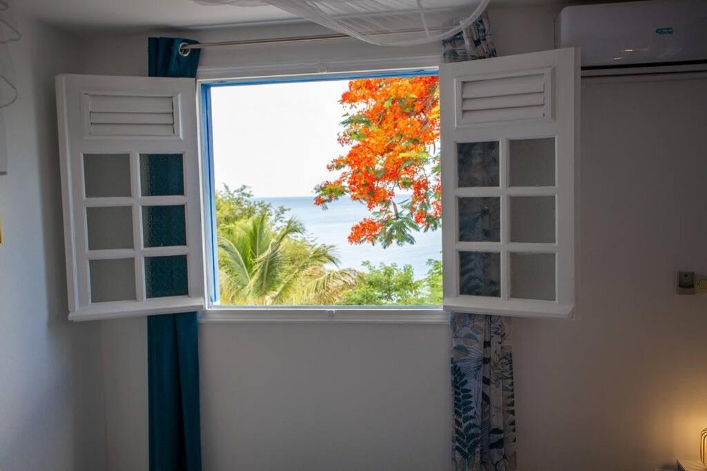 Vwe Moun Bay Apartment Deshaies Exterior photo